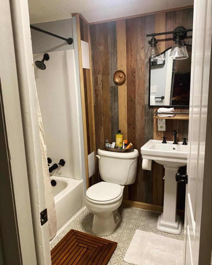 布卢明顿Boho-Chic Retreat - Unit 3公寓 外观 照片
